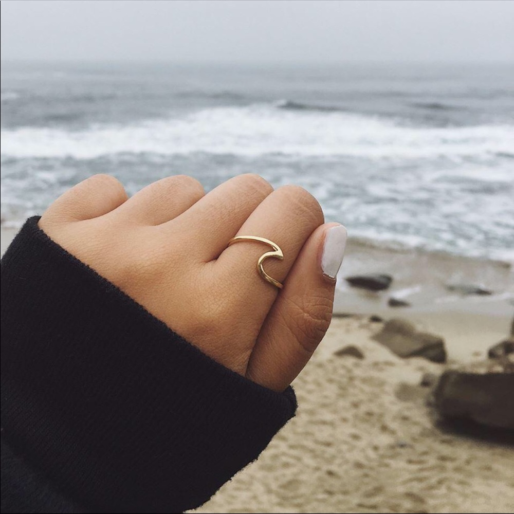 Gold ocean ring 🌊
